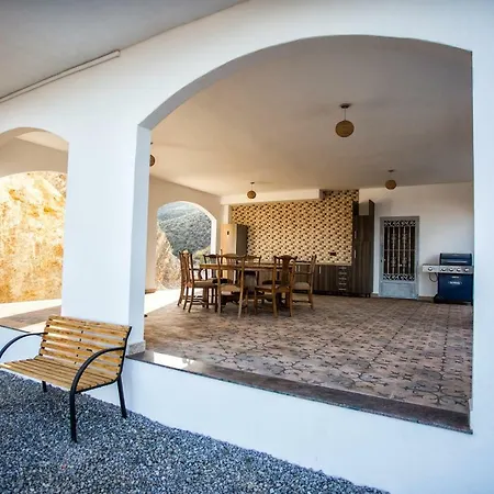 Cortijo Del Frances Вилла Адра